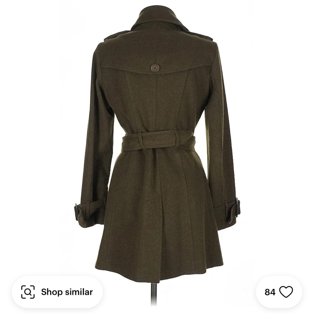 Burberry Green Trench Coat with Belted Waist and Wide Lapels - Picture 2 of 2